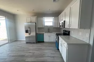 1341 E Pueblo Ave, Phoenix, AZ 85040 - Photo 2