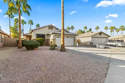 1900 S Oak Street, Gilbert, AZ 85233 - Photo 1