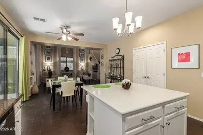 8308 S 23rd Place, Phoenix, AZ 85042 - Photo 12