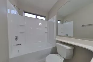 2022 E Winston Dr, Phoenix, AZ 85042 - Photo 12