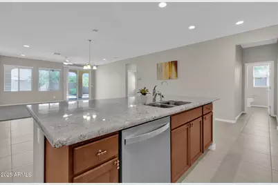 18106 W Redwood Lane, Goodyear, AZ 85338 - Photo 12