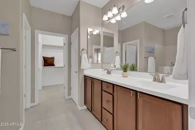 18106 W Redwood Lane, Goodyear, AZ 85338 - Photo 16