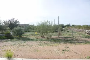 1623 E Hidalgo St, Apache Junction, AZ 85119 - Photo 46