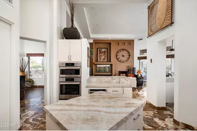 9920 E Quarry Trail, Scottsdale, AZ 85262 - Photo 16