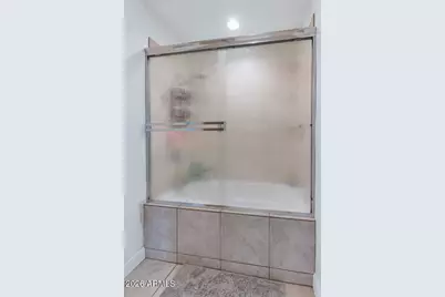 1404 E Michelle Drive, Phoenix, AZ 85022 - Photo 32