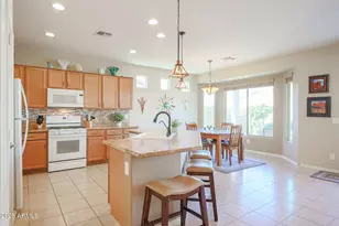 17574 W Nighthawk Way, Goodyear, AZ 85338 - Photo 10