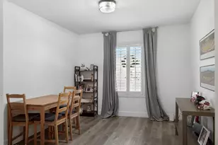 1960 S Portland Ct, Gilbert, AZ 85295 - Photo 4