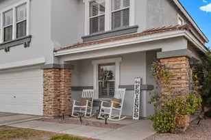 1960 S Portland Ct, Gilbert, AZ 85295 - Photo 2