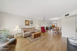 9626 W Cottonwood Dr, Sun City, AZ 85373 - Photo 2