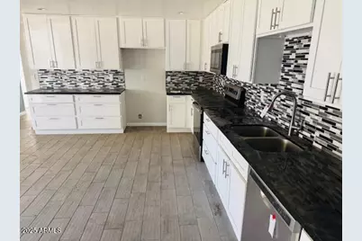 12540 W Warner Street, Avondale, AZ 85323 - Photo 4