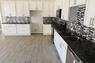 12540 W Warner St, Avondale, AZ 85323 - Photo 4