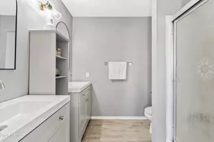 604 E Weber Dr, Tempe, AZ 85288 - Photo 20