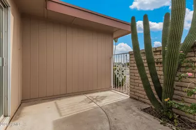 9806 W Lancaster Drive, Sun City, AZ 85351 - Photo 16