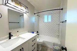 702 E Manor Dr, Casa Grande, AZ 85122 - Photo 14