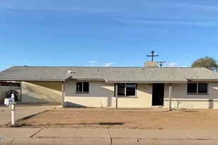 702 E Manor Dr, Casa Grande, AZ 85122 - Photo 2