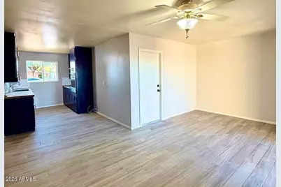 702 E Manor Drive, Casa Grande, AZ 85122 - Photo 10