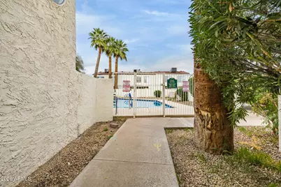 8502 N Central Avenue #14, Phoenix, AZ 85020 - Photo 30