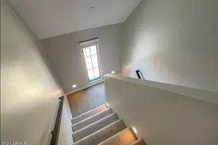 3215 E Flower St, Phoenix, AZ 85018 - Photo 40