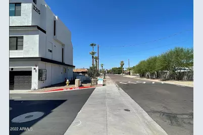 3215 E Flower Street #3, Phoenix, AZ 85018 - Photo 58