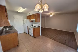 16657 E Gunsight Dr, Fountain Hills, AZ 85268 - Photo 2