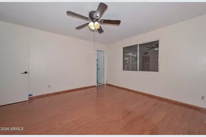11002 N 45th Avenue, Glendale, AZ 85304 - Photo 16