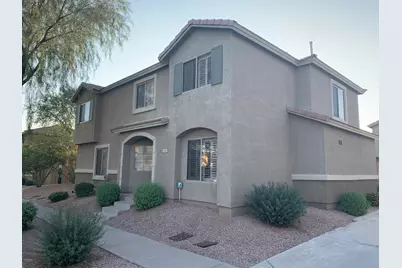 21842 N 40th Place, Phoenix, AZ 85050 - Photo 1