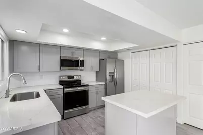 1586 W Campbell Avenue, Phoenix, AZ 85015 - Photo 14