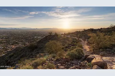 4849 N Camelback Ridge Road #B405, Scottsdale, AZ 85251 - Photo 16