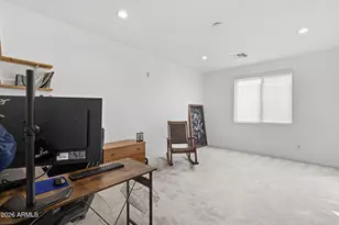 7620 W Raymond St, Phoenix, AZ 85043 - Photo 40