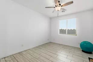 7620 W Raymond St, Phoenix, AZ 85043 - Photo 36