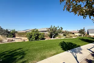 3355 E Constance Wy, Phoenix, AZ 85042 - Photo 36