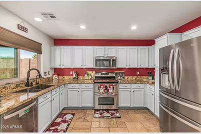 706 S 110th Place, Mesa, AZ 85208 - Photo 12