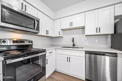 3131 E Fairmount Avenue, Phoenix, AZ 85016 - Photo 6