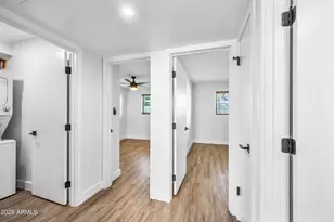 3133 E Fairmount Ave, Phoenix, AZ 85016 - Photo 8