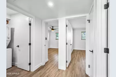 3131 E Fairmount Avenue, Phoenix, AZ 85016 - Photo 8