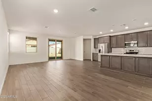 18248 W Soft Wind Dr, Surprise, AZ 85387 - Photo 10