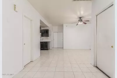 8676 W Mountain View Road, Peoria, AZ 85345 - Photo 8