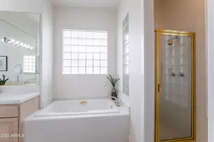 3124 E Squaw Peak Cir, Phoenix, AZ 85016 - Photo 22