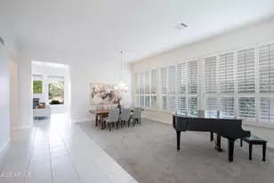 3124 E Squaw Peak Cir, Phoenix, AZ 85016 - Photo 4