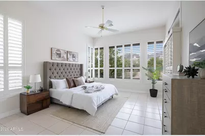 3124 E Squaw Peak Circle, Phoenix, AZ 85016 - Photo 12