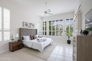 3124 E Squaw Peak Cir, Phoenix, AZ 85016 - Photo 12