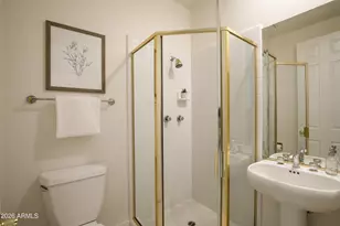 3124 E Squaw Peak Cir, Phoenix, AZ 85016 - Photo 24