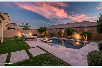 517 E Balao Drive E, Phoenix, AZ 85085 - Photo 22