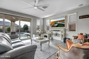 517 E Balao Dr E, Phoenix, AZ 85085 - Photo 6