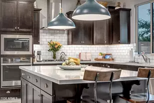 517 E Balao Dr E, Phoenix, AZ 85085 - Photo 8