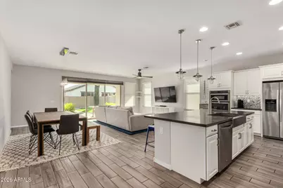 14387 W Charter Oak Road, Surprise, AZ 85379 - Photo 6