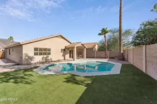 1737 W Hiddenview Dr, Phoenix, AZ 85045 - Photo 26