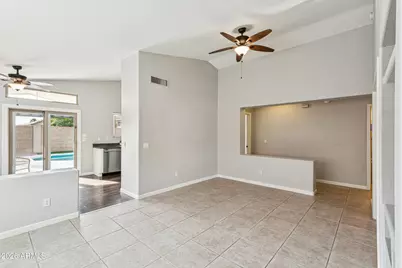 1737 W Hiddenview Drive, Phoenix, AZ 85045 - Photo 2