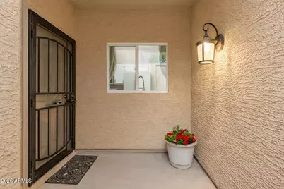 625 N Hamilton Street #26, Chandler, AZ 85225 - Photo 2