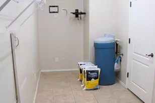 1046 Estancia Dr, Sierra Vista, AZ 85635 - Photo 36